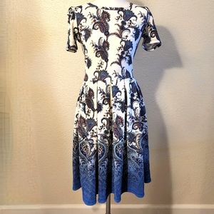 LULAROE Amelia Dress